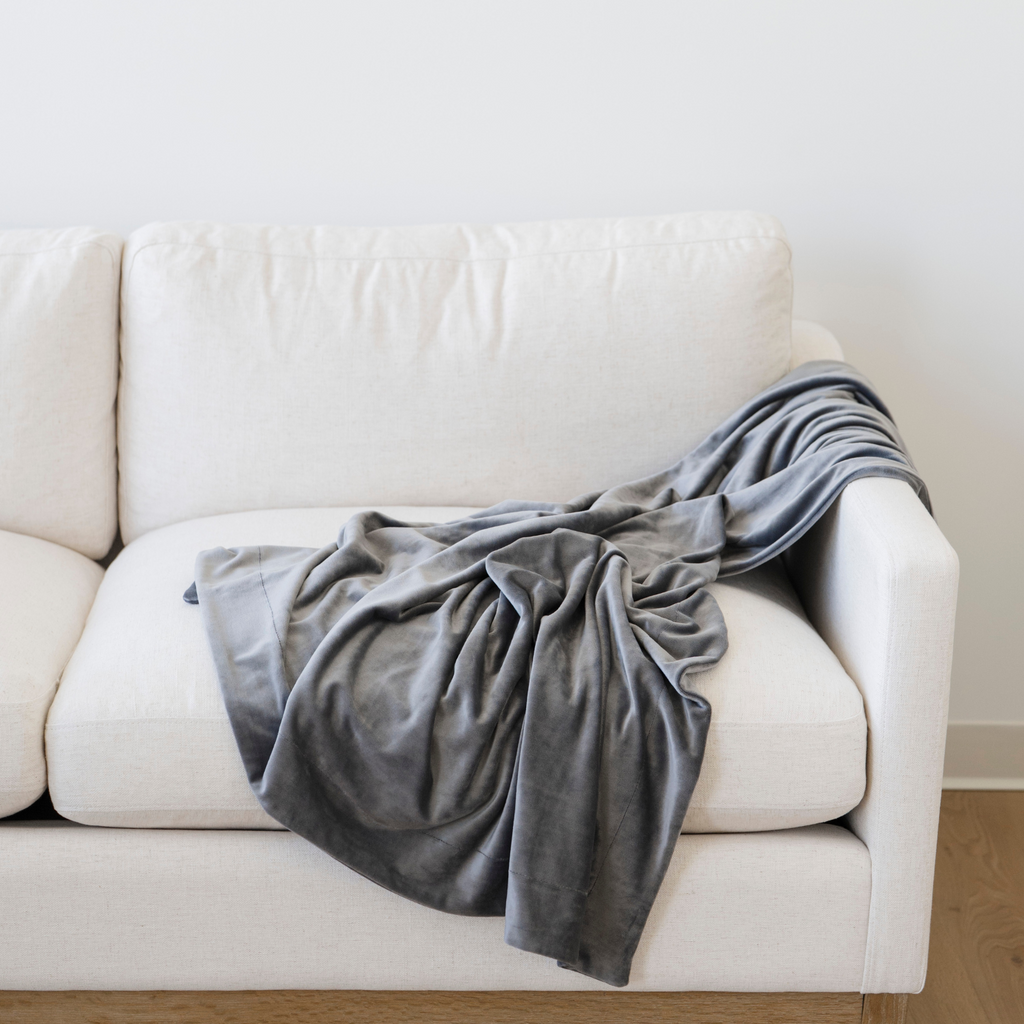 MINKY STRETCH THROW BLANKETS