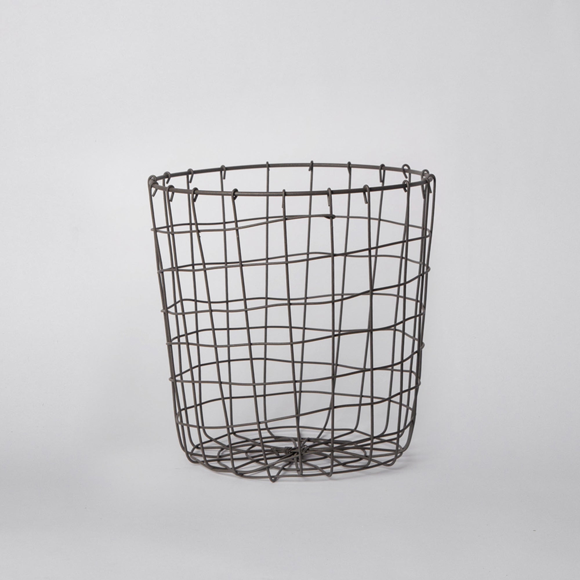 Round Iron Basket