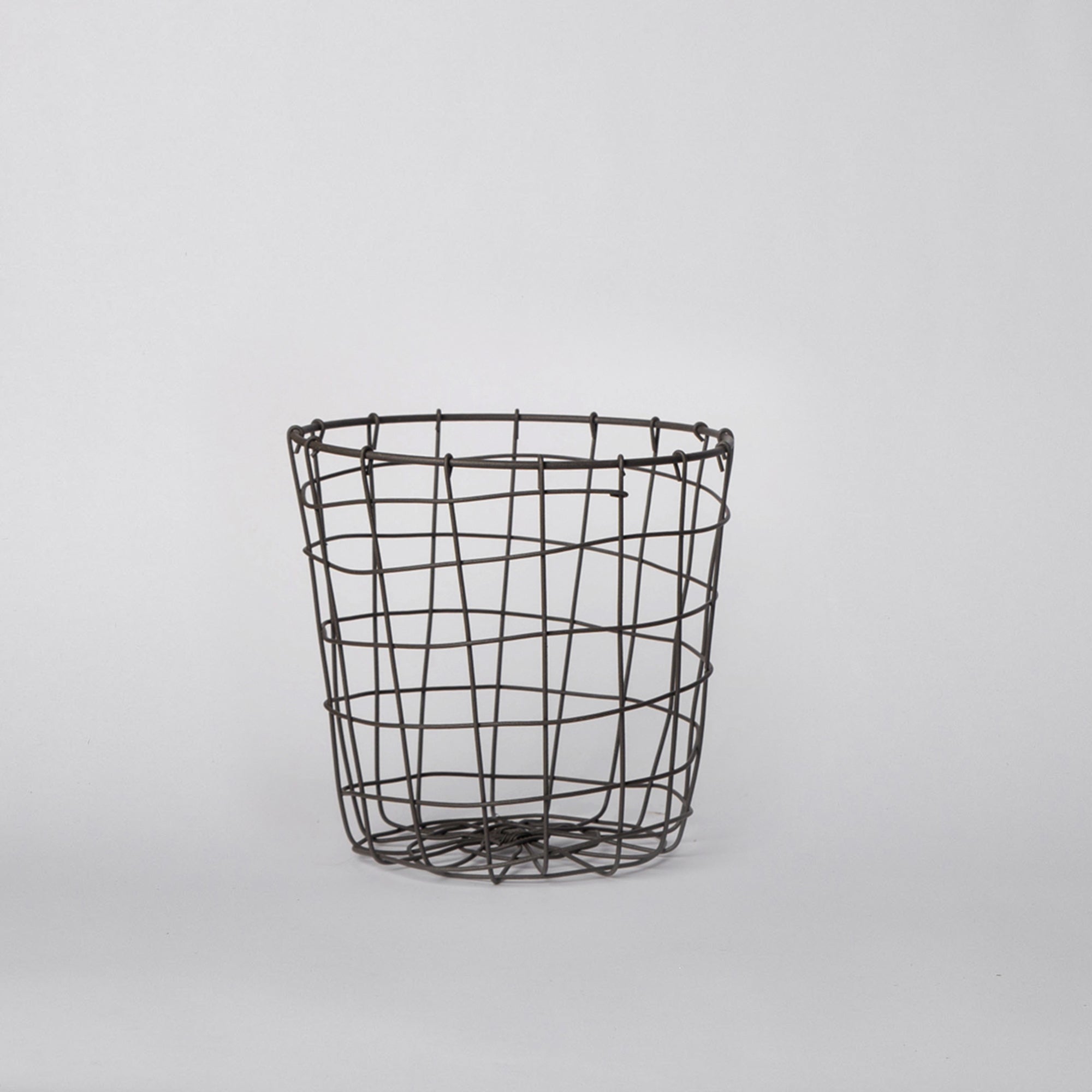 Round Iron Basket