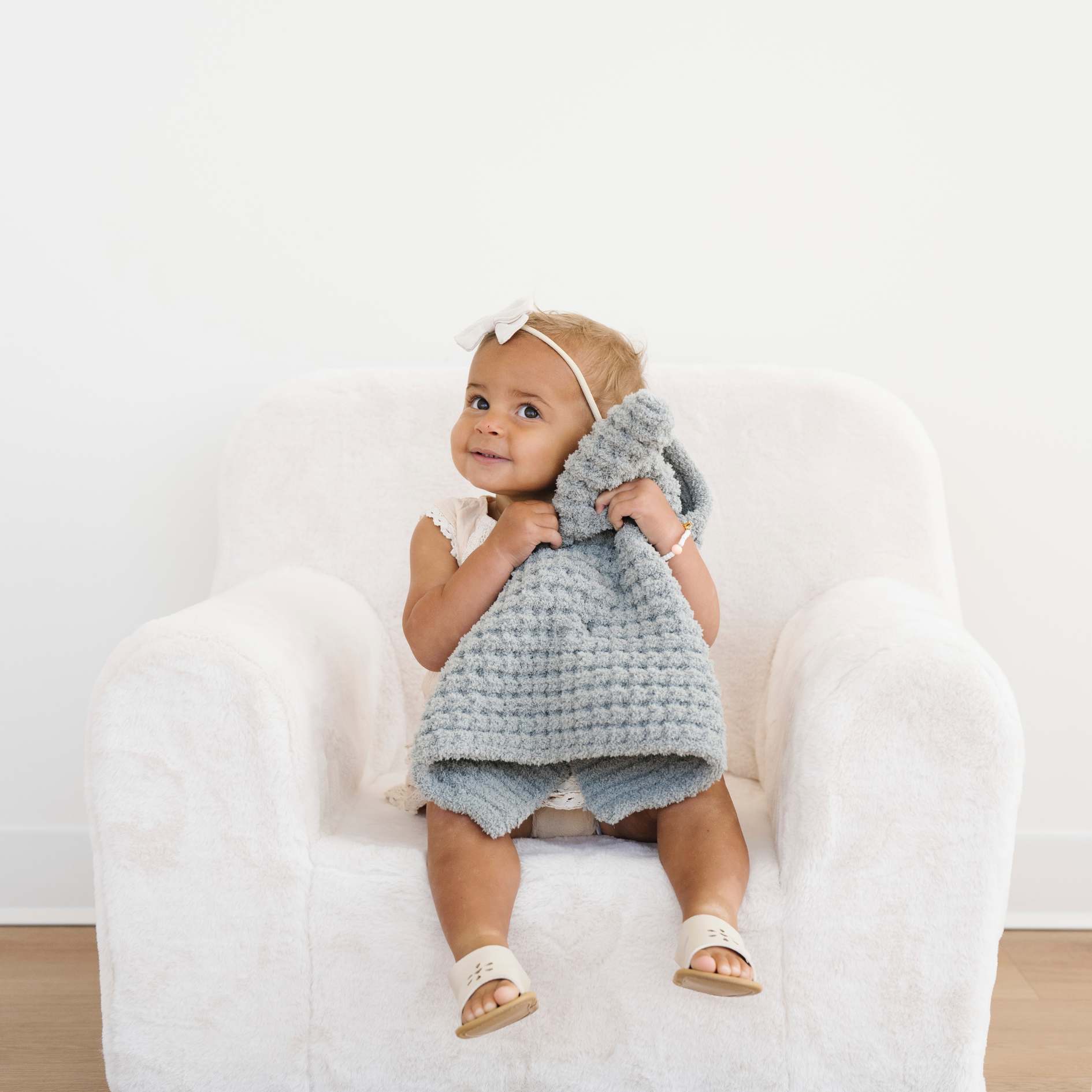 WAFFLE KNIT MINI BLANKETS