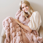 DOUBLE RUCHED FAUX FUR XL THROW BLANKETS