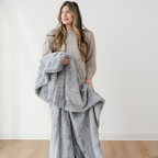 PATTERNED FAUX FUR THROW BLANKETS